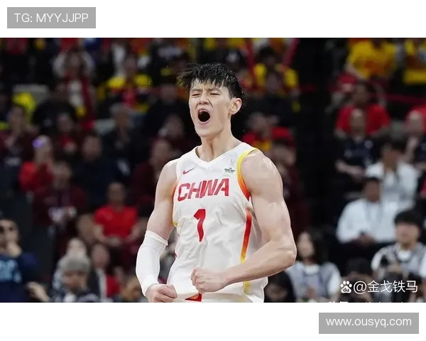 曾凡博的成长之路与篮球梦想背后的坚持与挑战 曾凡博的成长之路与篮球梦想背后的坚持与挑战
