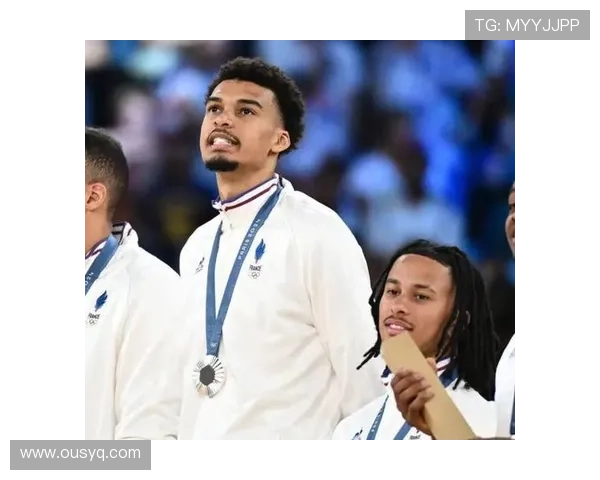 文班亚马早早展现MVP实力立志成为前场统治者力争成就篮球新传奇